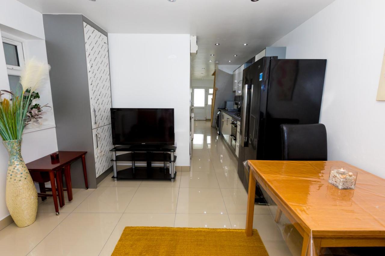Comfortable Stay In Shirley, Solihull - Room 3 Extérieur photo
