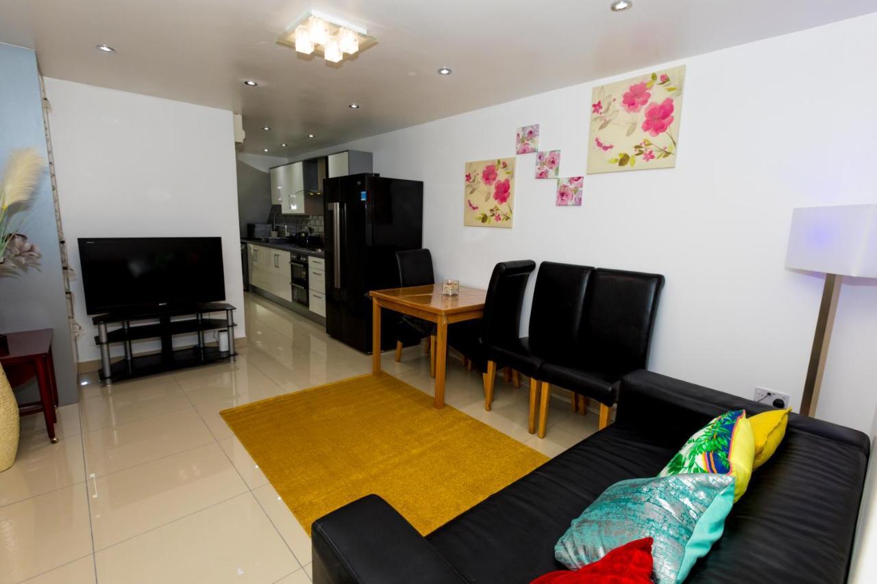 Comfortable Stay In Shirley, Solihull - Room 3 Extérieur photo